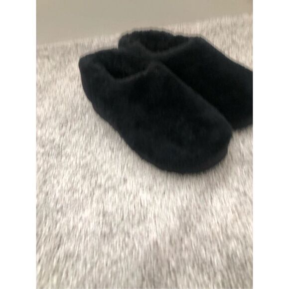 UGG Classic Cozy Bootie Slipper Women’s Size 7 - Picture 4 of 7